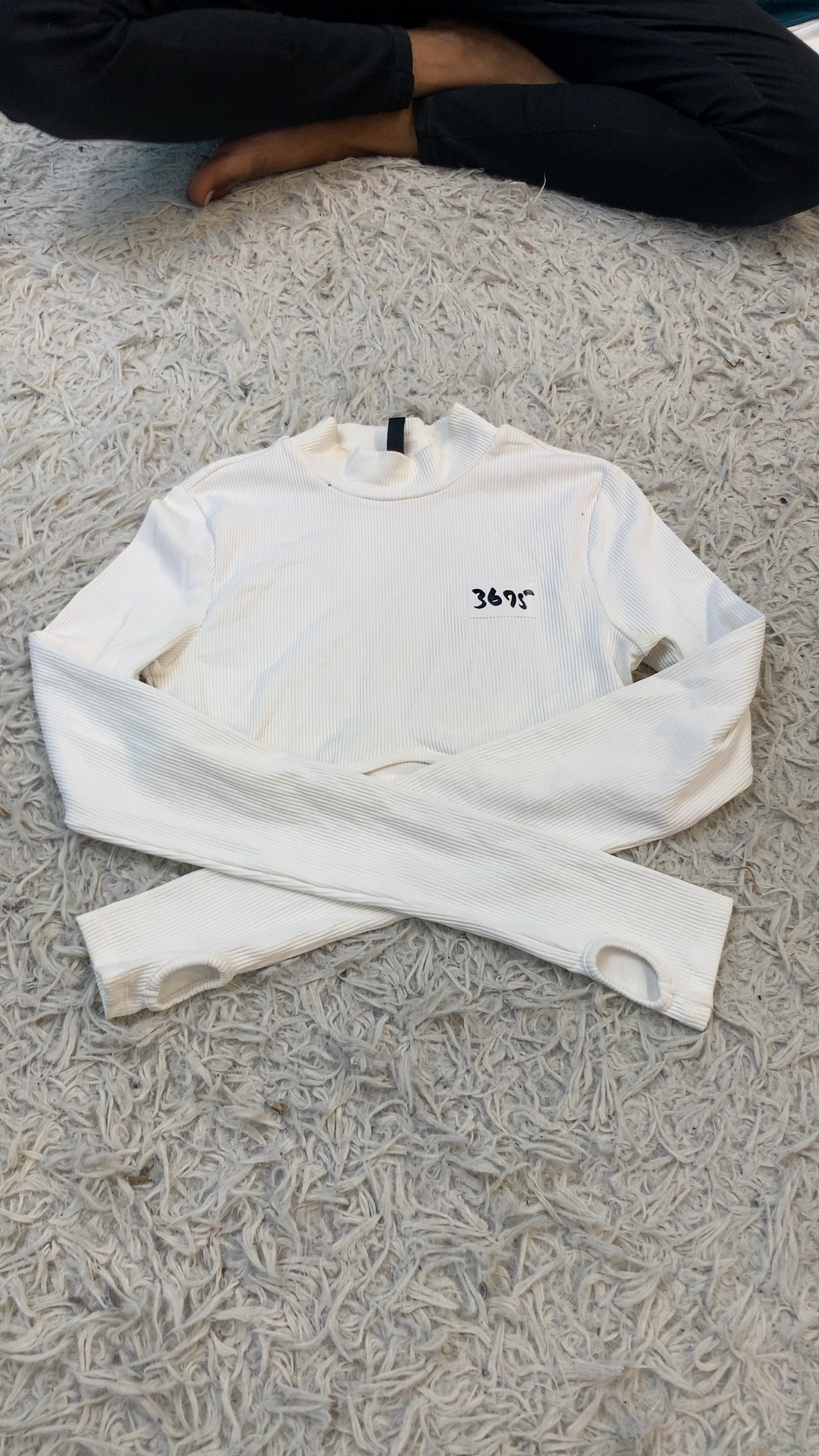 Camiseta de manga larga blanca acanalada